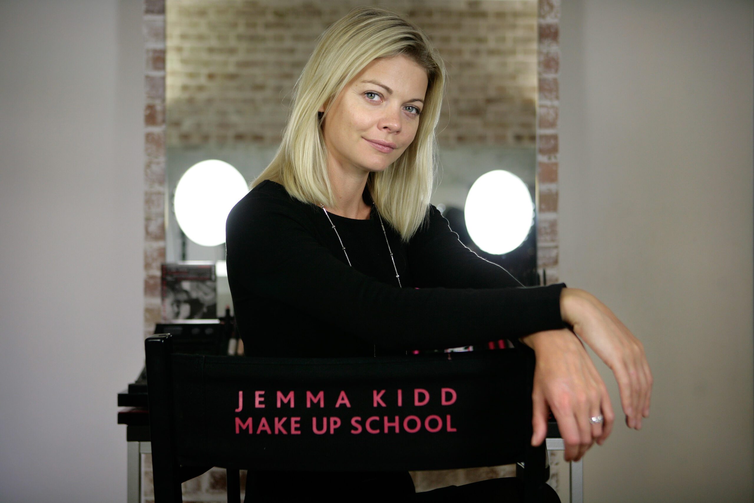 Jemma Kidd portrait by Carmen Valino